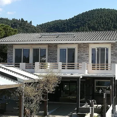 Casa Di Greco 公寓式酒店 3*